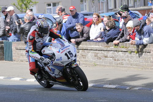 Kneen2015@Cruickshanks